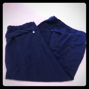 Navy Blue Cropped Wide Legged Pants